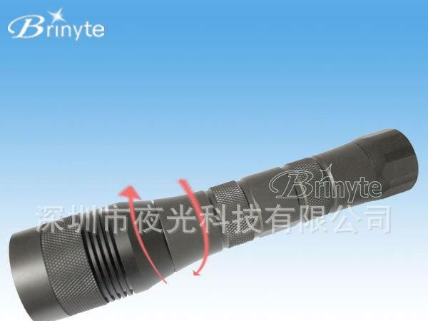 不<font color=red>充电</font>潜水電筒 Brinyte DIV01钛色 单档 