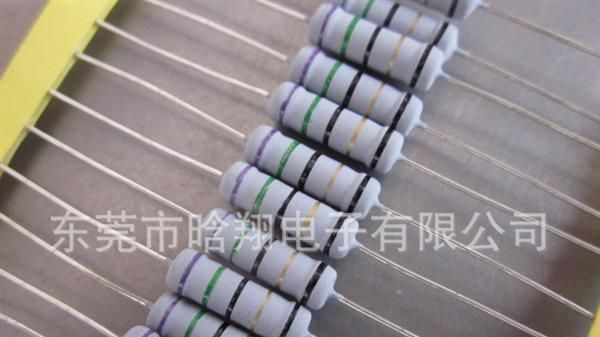 厂家供应环保阻燃插件2W，3WS绕线保险丝特性电阻,散装,编带成型