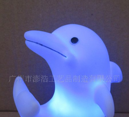 制造自动变换七彩迷你带电池LED灯