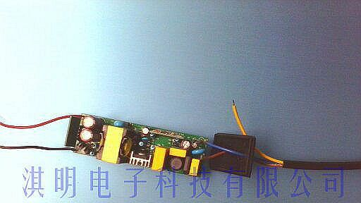 LED驱动电源