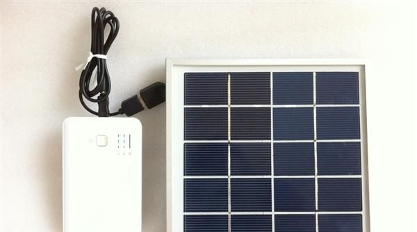 3W5V太阳能电池板 DIY太阳能充电器 充手机 充移动电源