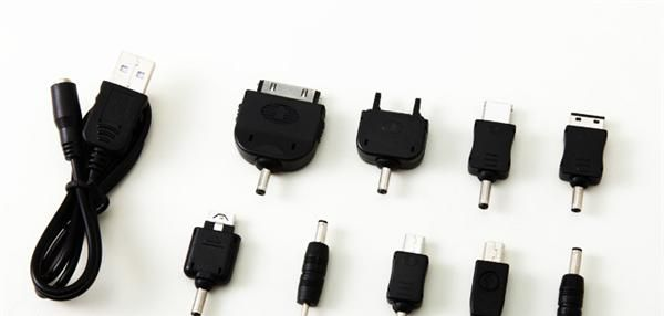 5000mah足量优质移动电源 手机外置电池 智能数码移动充电器