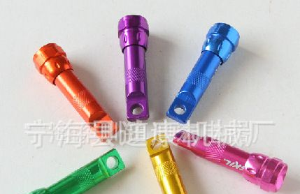 迪宏手电筒   LED手电筒  展示盒包装