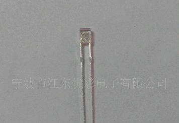 供应2*3*4白发黄短脚LED指示灯发光二极管   灯管