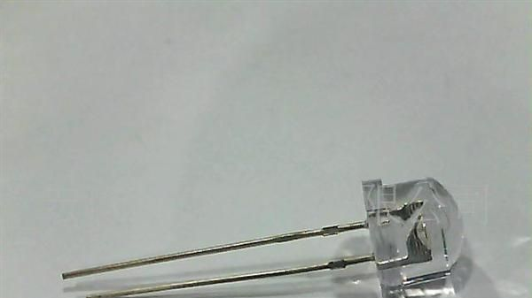 供应8mm草帽头白发白LED发光二极管