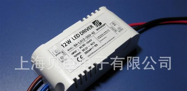 9～12×1W LED 电源 高效率，高PF，过CE