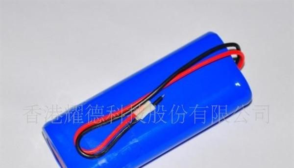 供应投光灯7.4V<font color=red>锂电池</font>2100毫安18650<fon