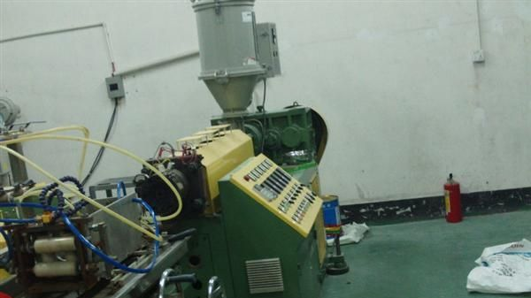 供应<font color=red>LED</font>灯管配件，灯头，<font color=re