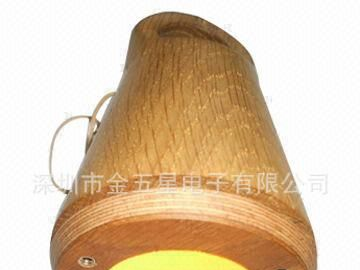 <font color=red>充电</font>LED草坪灯