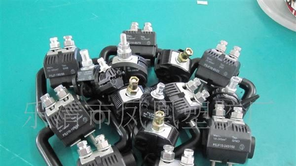 1kv 10kv绝缘穿刺线夹PSJF10-95/20 JJCF10-95/25 穿刺线夹