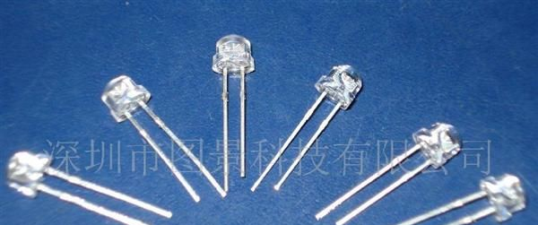 5mm草帽白光（低光衷）LED灯