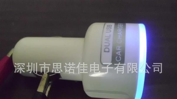 USB接口折叠<font color=red>充电</font>器|超薄MINI USB车载<fon