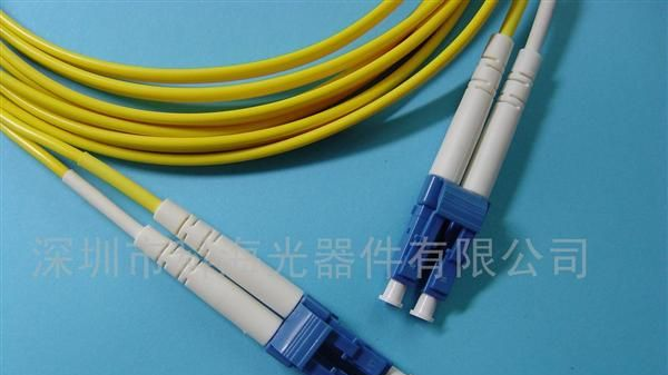 供应LC/APC光纤连接器(图)