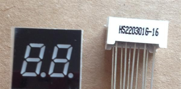 LED 两位数码管 宜兴华发 2203