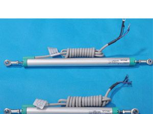 供应微型铰接式电子尺 微型铰接式直线位移传感器