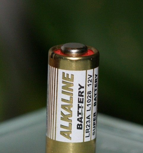 供应12V 防盗锁遥控器 报警器 27A 23A<font color=red>电池</font>