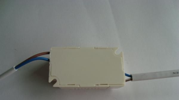 厂价直销高品质LED3*1W恒流驱动<font color=red>电源</font> 质保两年