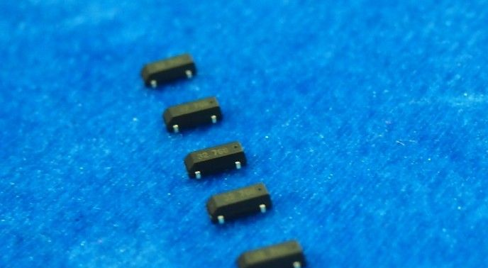 永德兴电子供应32.768 206耐高温晶振，MC-306贴片晶振