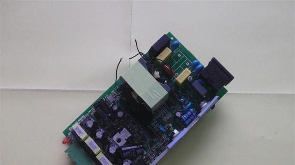 LED格删灯驱动电源（遥控调光、外置、三路）