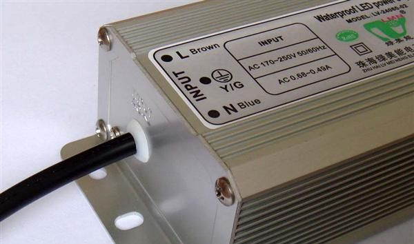 LED室外防水开关电源、LED恒压防水开关电源、LED驱动电源厂家