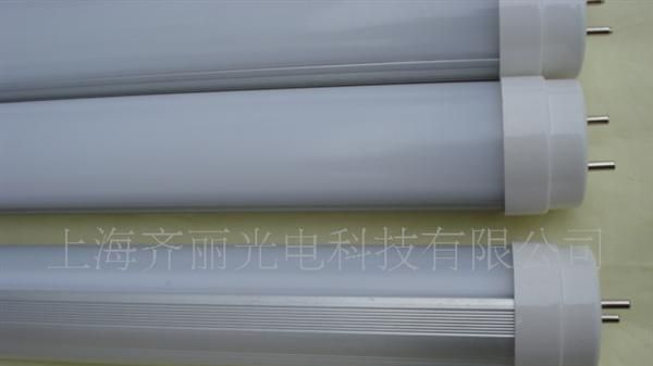 供应LED日光灯管CREE芯片/隔离电源18W 欢迎来电咨询订购