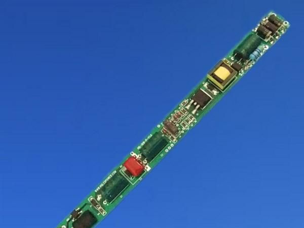18W非隔离高功因日光灯电源_LED日光灯电源_24串12并