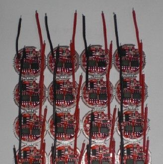供应4.2V电压2.5A CREE T5/T6 LED手电筒恒流驱动电路板