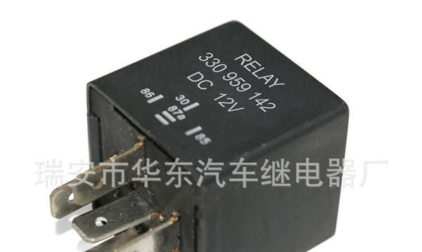 大众系列汽车继电器 330 959 142(147B)