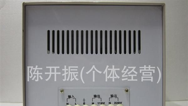 SVC-3KVA高精度全自动交流稳压电源 3K交流稳压器