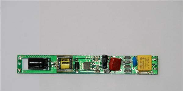 供应高品质LED日光灯驱动电源9-25w（T5/T8）