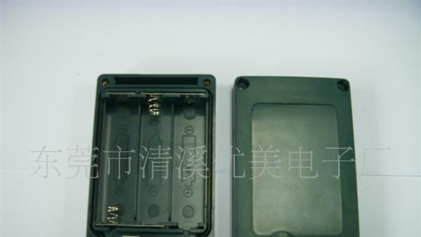 供应3节5号防水带盖环保电池盒