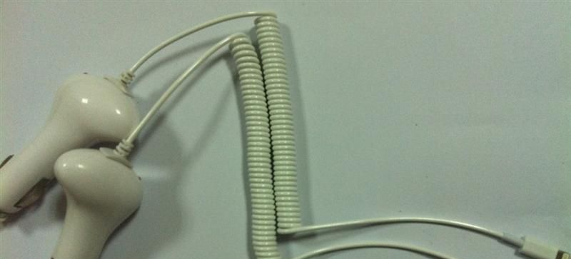 供应苹果转接头iPhone5转换器充电数据线，iPhone5汽车数据线，价格实惠，可定制！