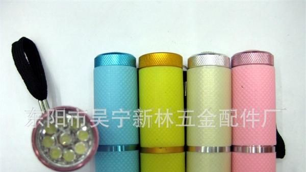 厂家直销9LED夜光铝合金手电筒