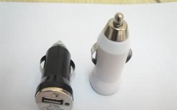 【热销】供应足5V2100MA 单USB接口子弹头车载充电器