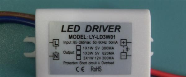 供应3X1W 1X1W大功率LED外置驱动电源