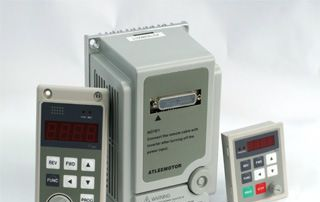 流水线单相变频器新春狂欢价特价狂欢，买一送一