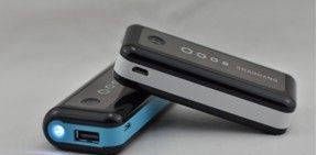 移动电源ipad 手机充电宝 5600毫安 备用电源备用电池 苹果/三星