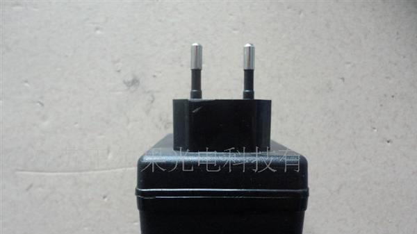江苏正尔果 电源适配器系列(ZEG-24V450mA)(BS认证)