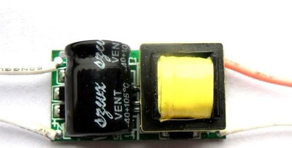 低价供应新版 4-7W射灯LED驱动电源  小体积led电源 球泡灯电源