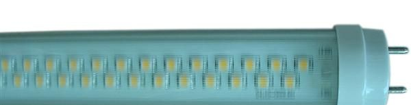 供应LED日光灯T5/T8/T10,CE和ROHS，隔离电源过CE