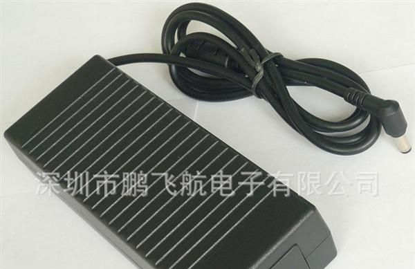 厂家供应CE认证120W LED灯条电源 桌面式12V10A电源适配器