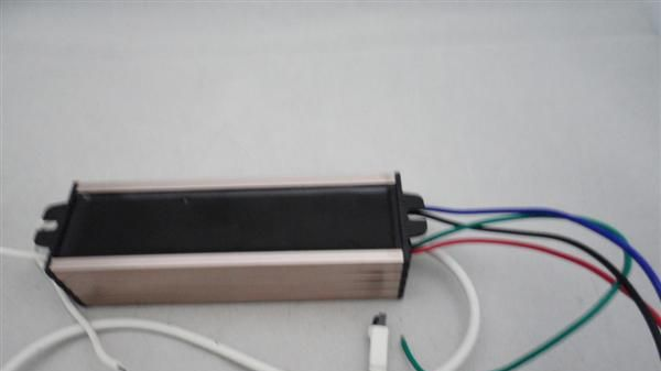 厂家供应高品质LEDRGB电源 防水8串6并48W