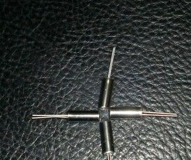 供应镀镍环保3*8,32768HZ,5P晶体谐振器