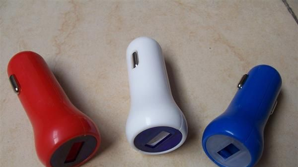 【2100mA carcharger】车载充电器