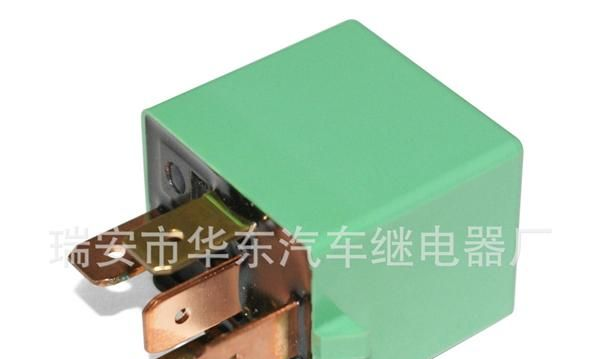 五十铃天皇系列汽车继电器 8-97262933-0
