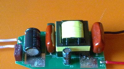 LED调光电源 宽压输入 稳定不闪 10*1W