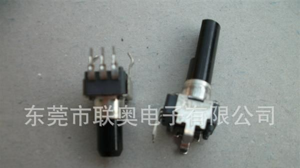 厂家供应 R09碳膜电位器 生产 双联电位器批发