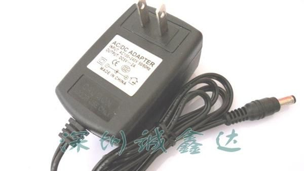 5V2A电源适配器 USB接口5V2A充电器 移动电源充电器IC方案