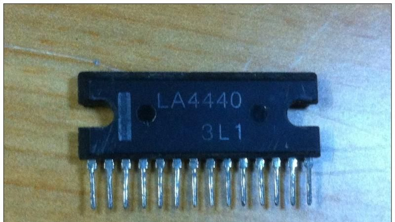 供应双声道音频功率放大集成电路 LA4440