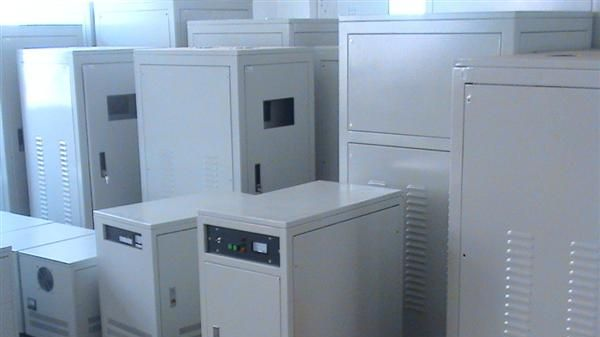 供应深圳三相稳压器电源稳压器单相稳压器